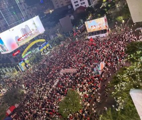 yl23455永利-越南数万名球迷街头围观“中越之战”，郑州球迷“混入”其中：中国队进球时，周围是寂静的、我内心是沸腾的